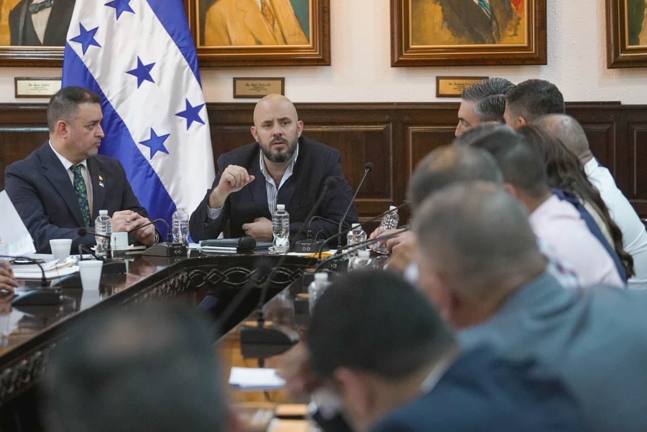 Congreso y alcaldes de Copán analizan prioridades para el fortalecimiento municipal